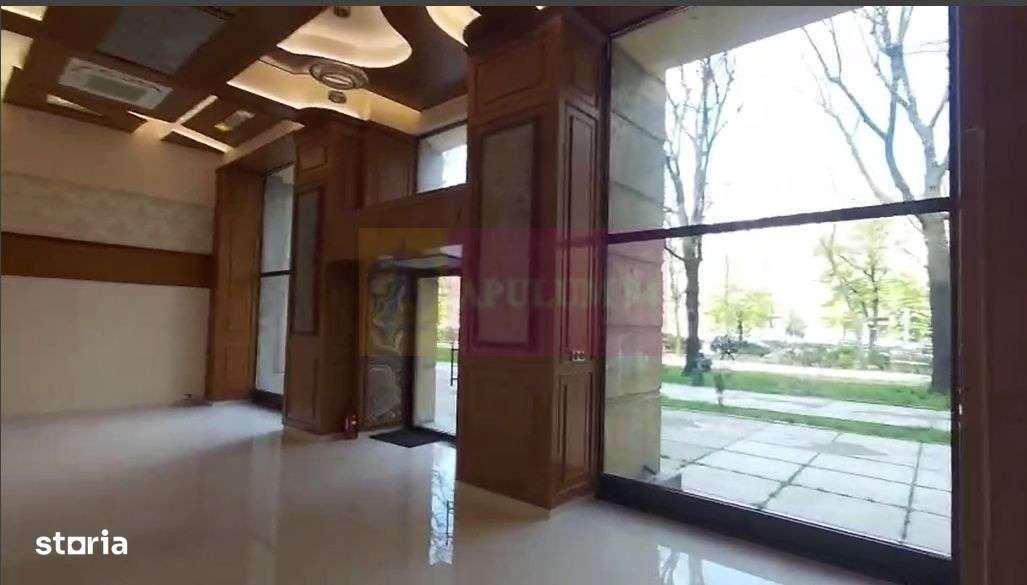 Inchiriere spatiu comercial in zona Unirii-Casa Poporului - Imagine principală: 2/7
