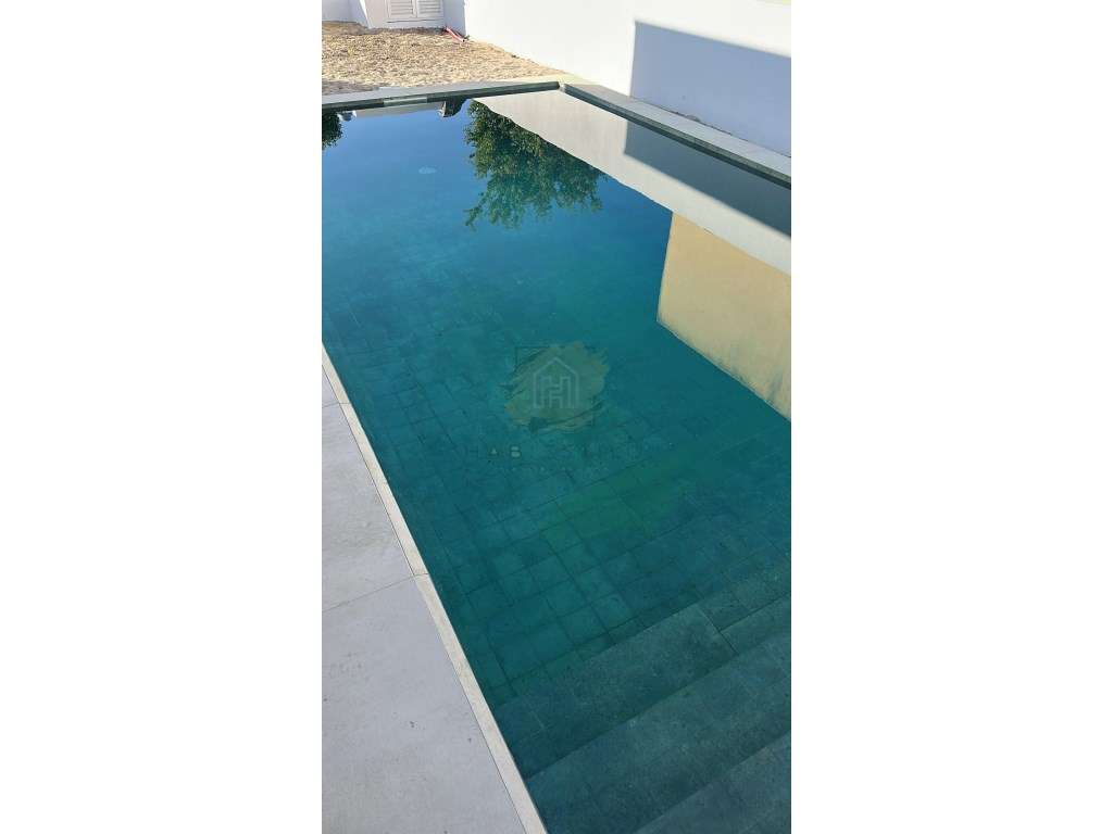 Luxuosa Moradia em Azeitão- Conforto e Elegância-29