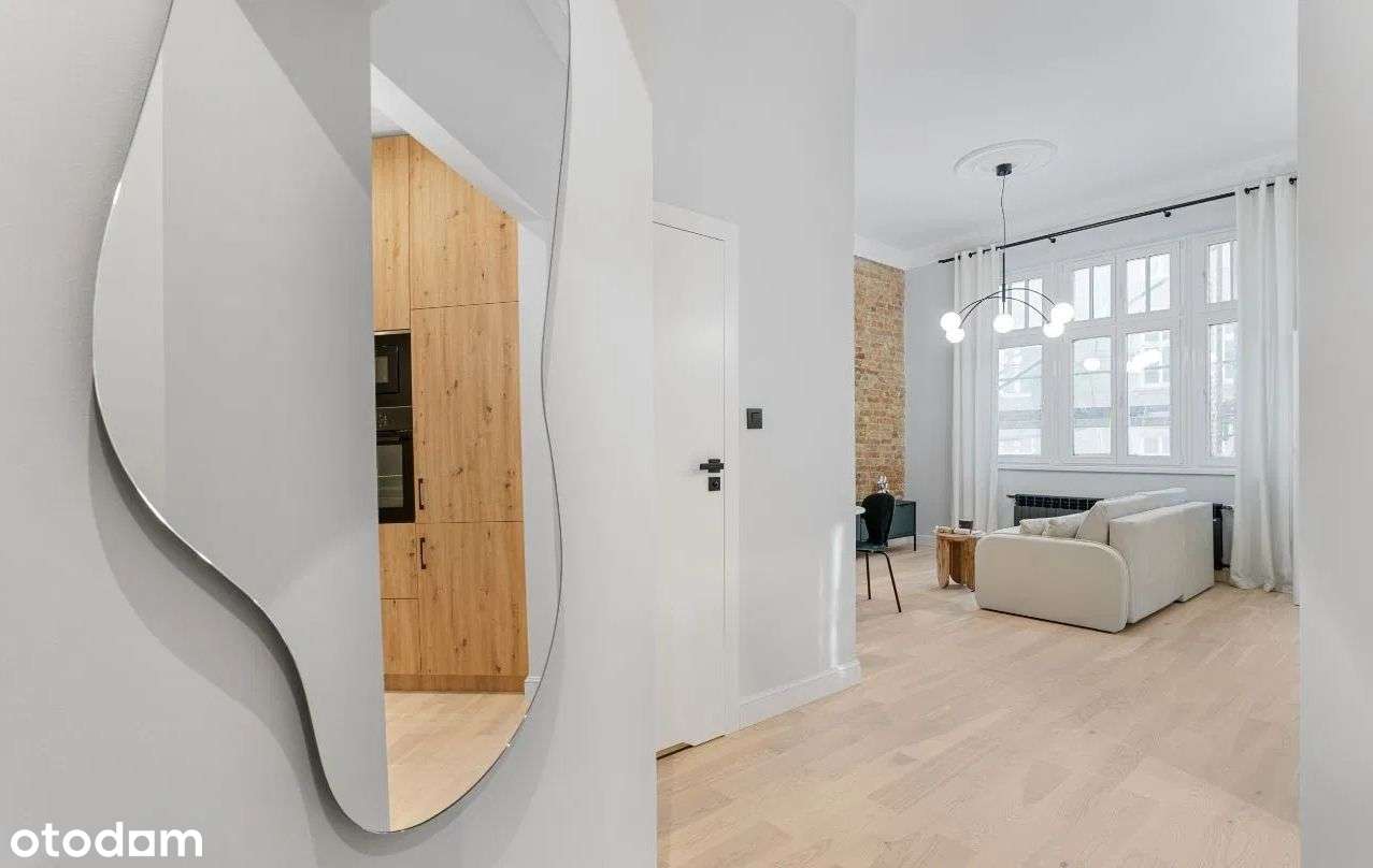 Wyjątkowe 2 pokojowe w kamienicy- Jeżyce-6