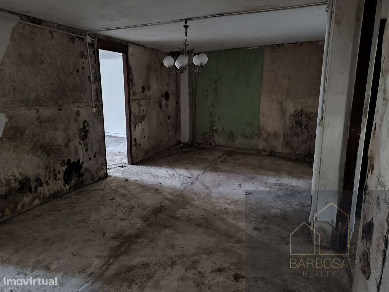 Apartamento T2 Semi-Cave  - Estação Ermesinde - Renovação - BARATO-7