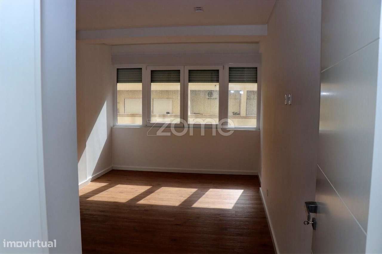 Apartamento T3 com uma Suite a 599.000€-29