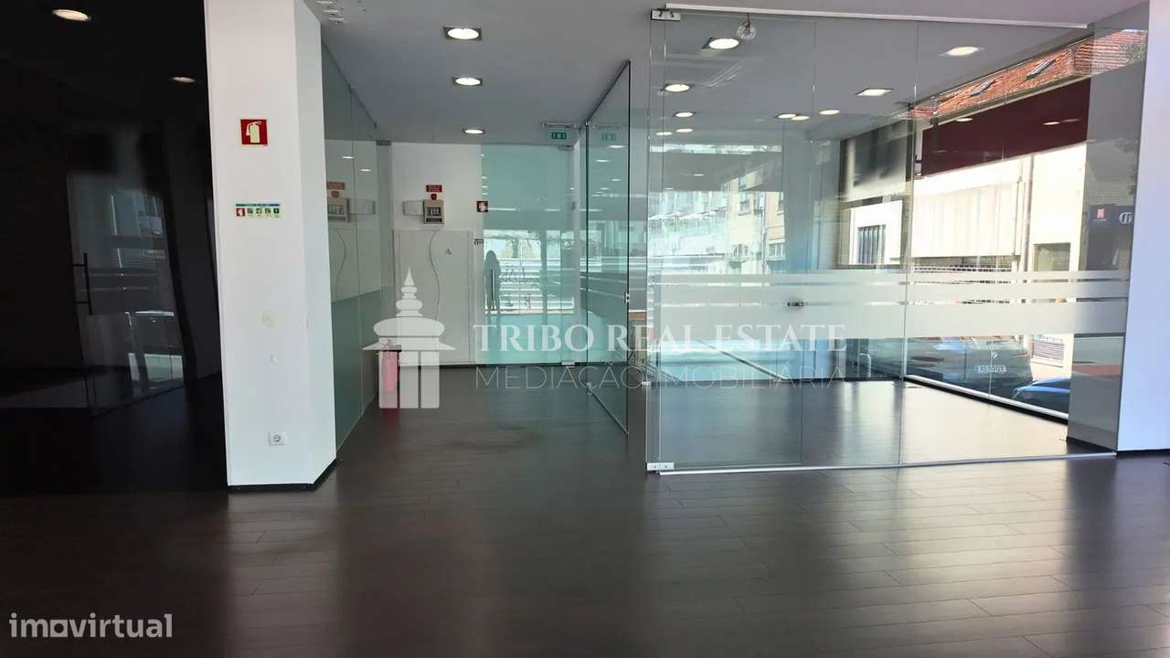 LOJA DE GAVETO C/2 PISOS | RUA 18&21 | ESPINHO - Grande imagem: 4/14