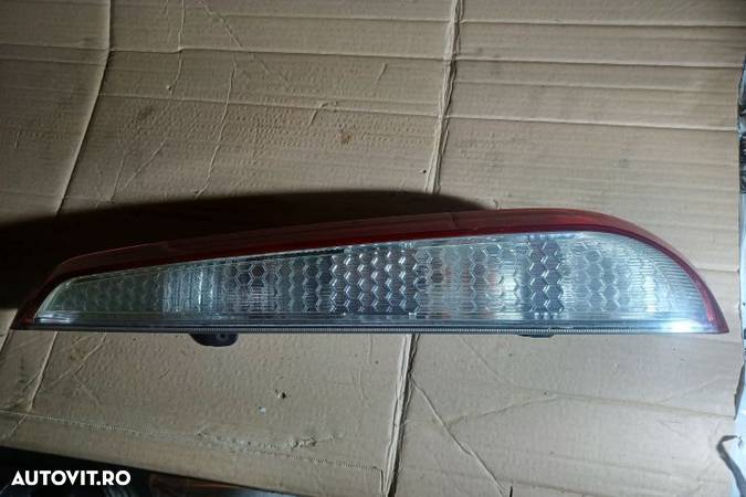 Lampa stop dreapta pe aripa Ford Focus 2 (facelift)  [din 2008 pana  2011] seria wagon 5-usi 1.6 TD - 5