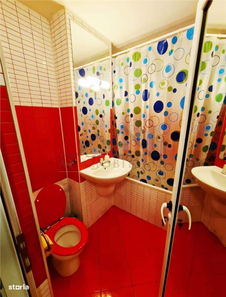 Apartament cu 2 camere de inchiriat - Imagine principală: 4/7
