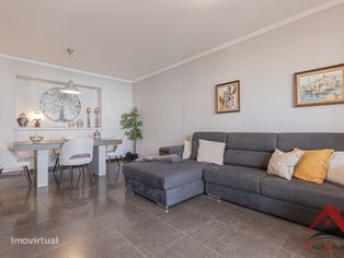 Apartamento T2 para Arrendamento em Portimão - Edifício Titã - Grande imagem: 3/60