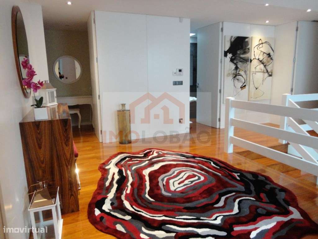 MOR C/ PISCINA - LOBÃO-19