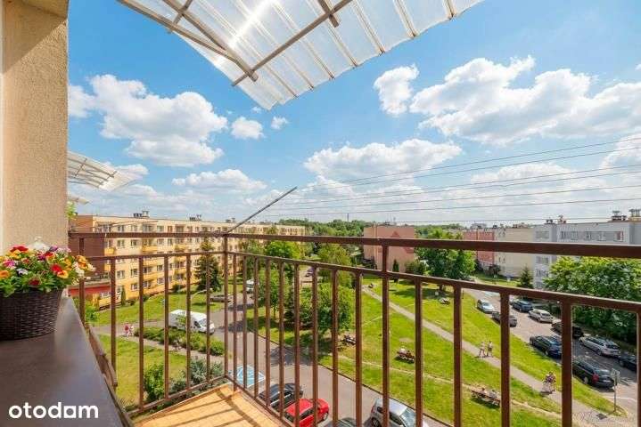 Trzypokojowe mieszkanie w niskim bloku-12