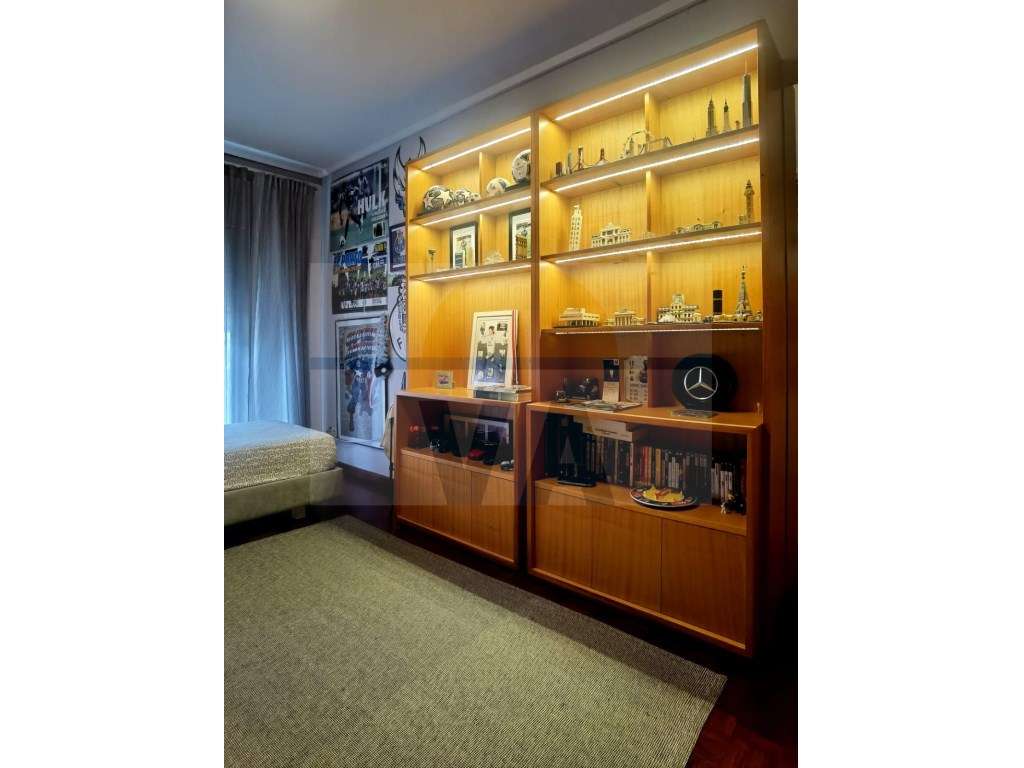 Apartamento T3+1 Matosinhos Sul-11