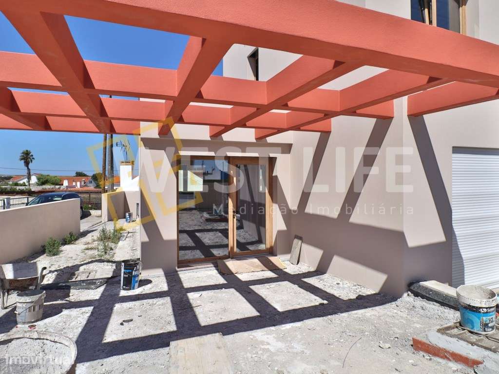 Moradia T3 NOVA de dois pisos com terraço e excelente exposição sol... - Grande imagem: 5/22