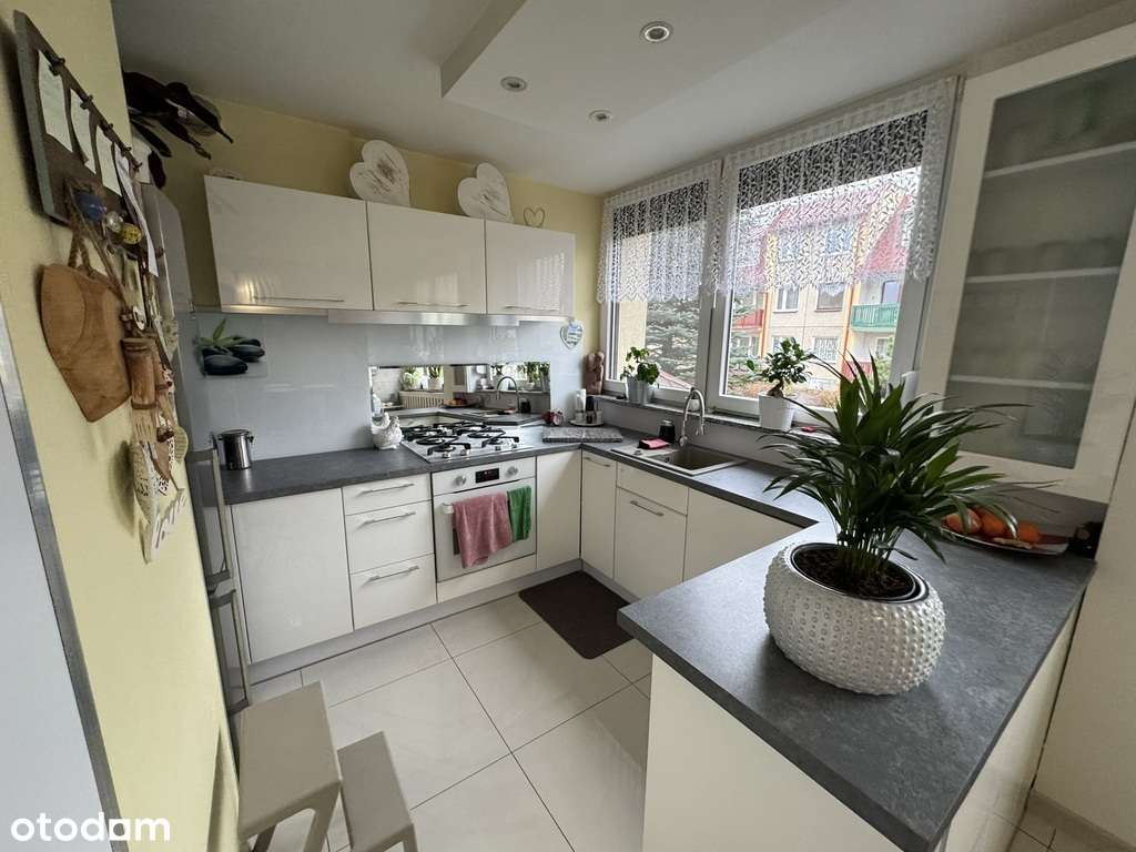 Parter na osiedlu po remoncie-3