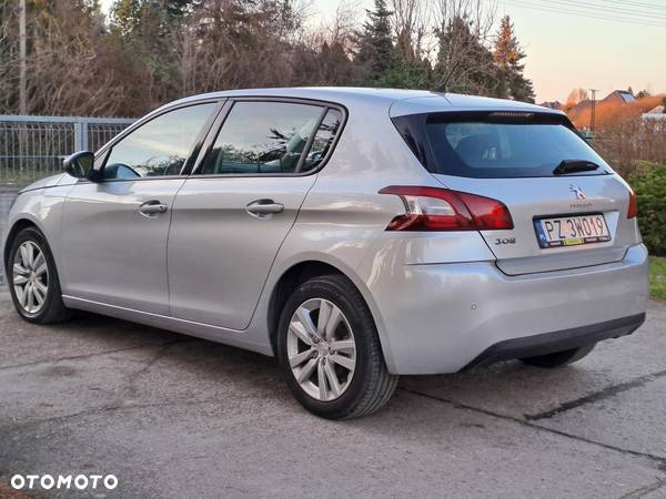 Peugeot 308 - 5