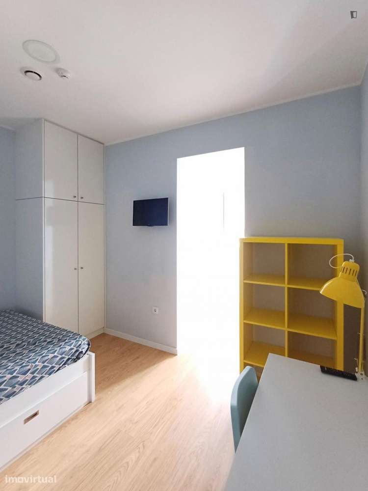 Estúdio - localizado em Bairro do Sol Coimbra - Grande imagem: 5/6