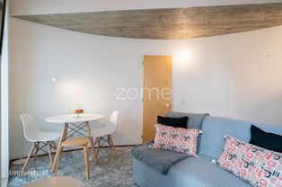 Moradia T1 com quarto em mezzanine, em Paranhos, no Porto - Grande imagem: 4/44