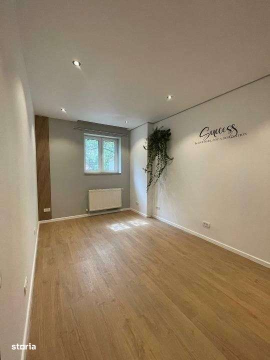 3 camere| DECOMANDAT| LOC DE PARCARE INCLUS  +TERASA 43 MP| VICTORIEI - Imagine principală: 3/13