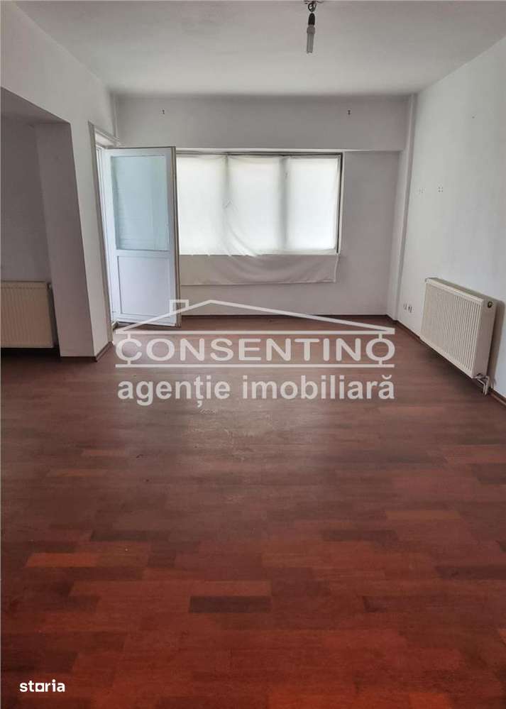 Se vinde imobil edificat in 1984 , cu 4 camere , etaj 2, liber ,Centru-6