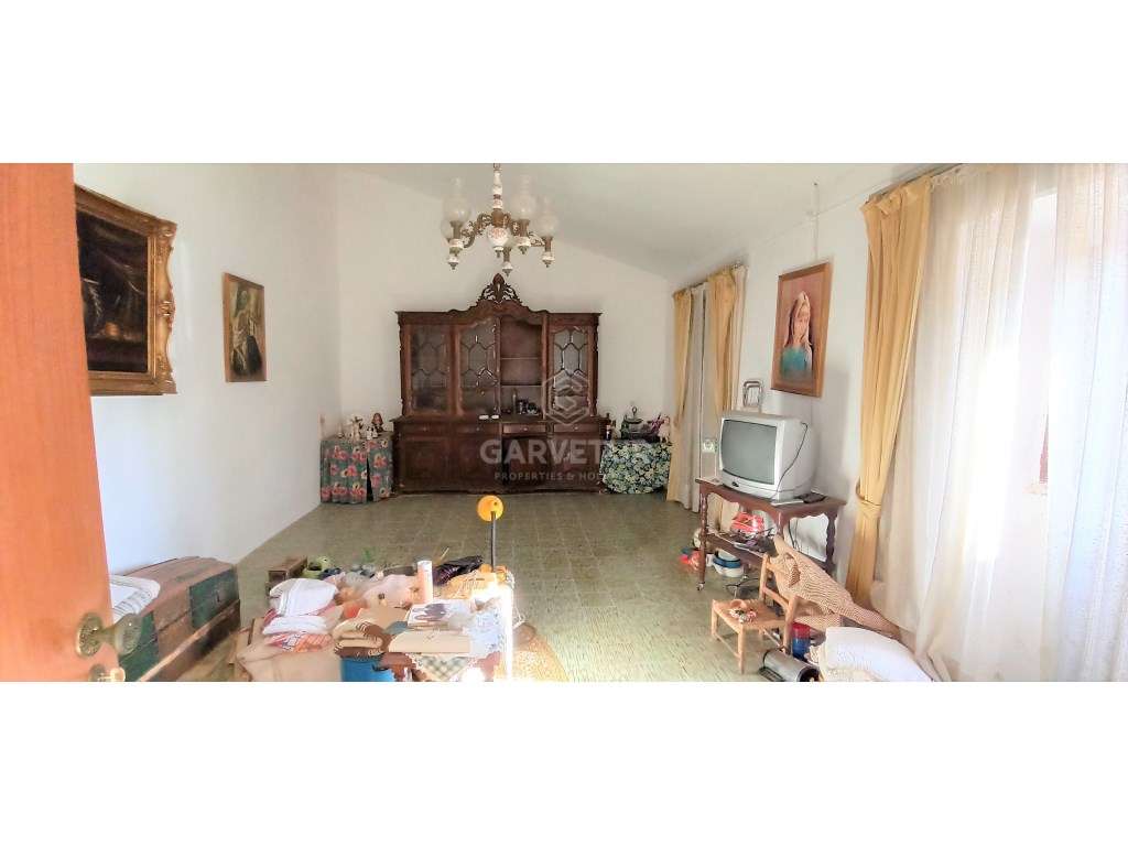 Casa Térrea de 5 divisões para recuperar no Ameixial, Loule, Algarve - Grande imagem: 5/46