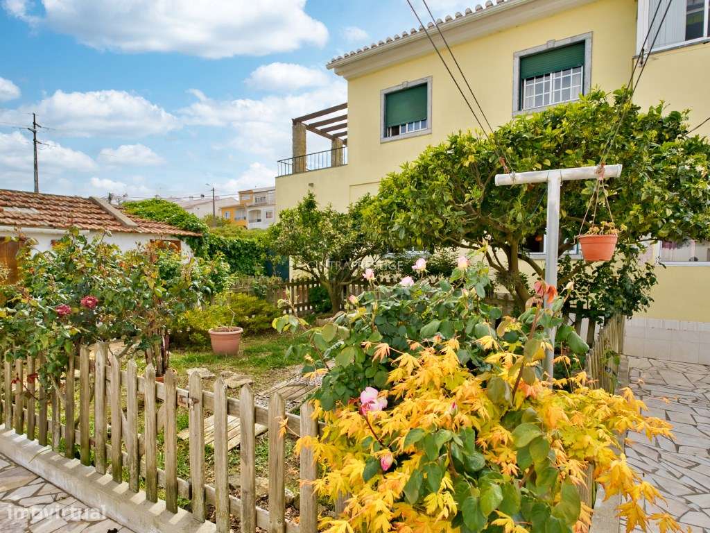Moradia T4 Bi Familiar no Algueirão-Sacotes | Lote 620 m² | Oportun...-44