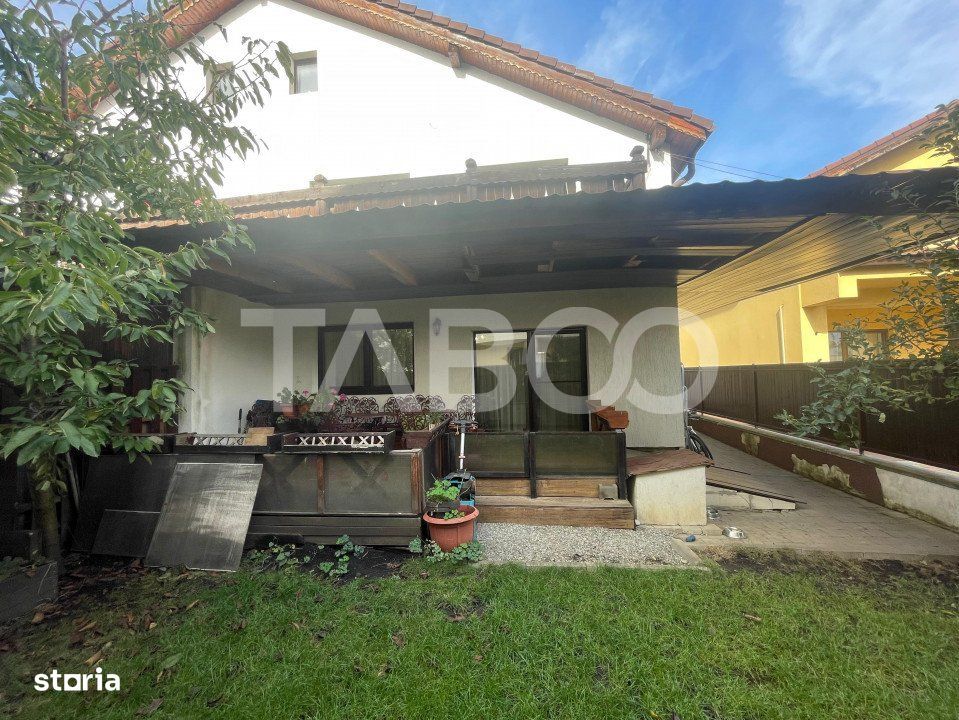 Casa 4 camere 156 mpu 3 bai pivnita teren 255 mp zona Brana Selimbar