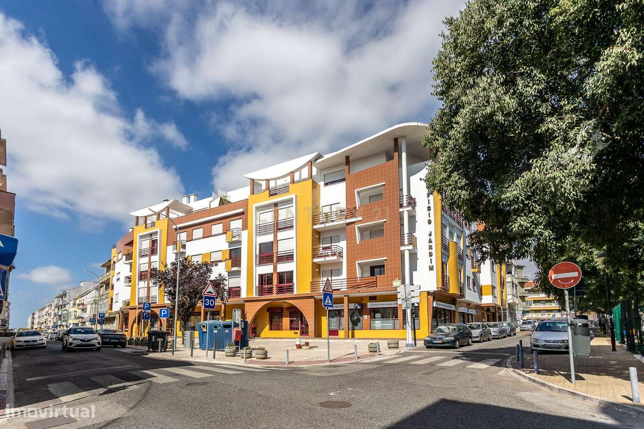 Excelente apartamento T3 na Venteira - Amadora-23