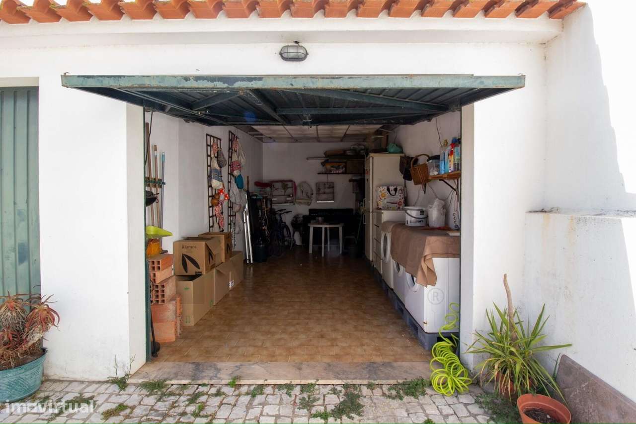 Excelente Oportunidade em Almeirim – Apartamento T3 com Terraço e Gara-23