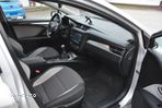 Toyota Avensis 2.0 D-4D Premium - 13