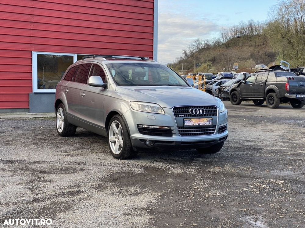 Second hand Audi Q7 8 200 EUR, 236 000 km Autovit