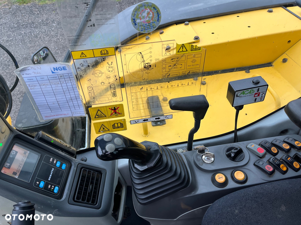 Komatsu PW 98 Mr-6 3 Łyżkisprowadzona nowe opony skarpówka uchylna - 10