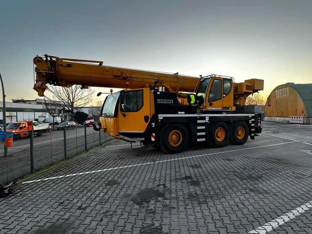 Liebherr LTM 2015