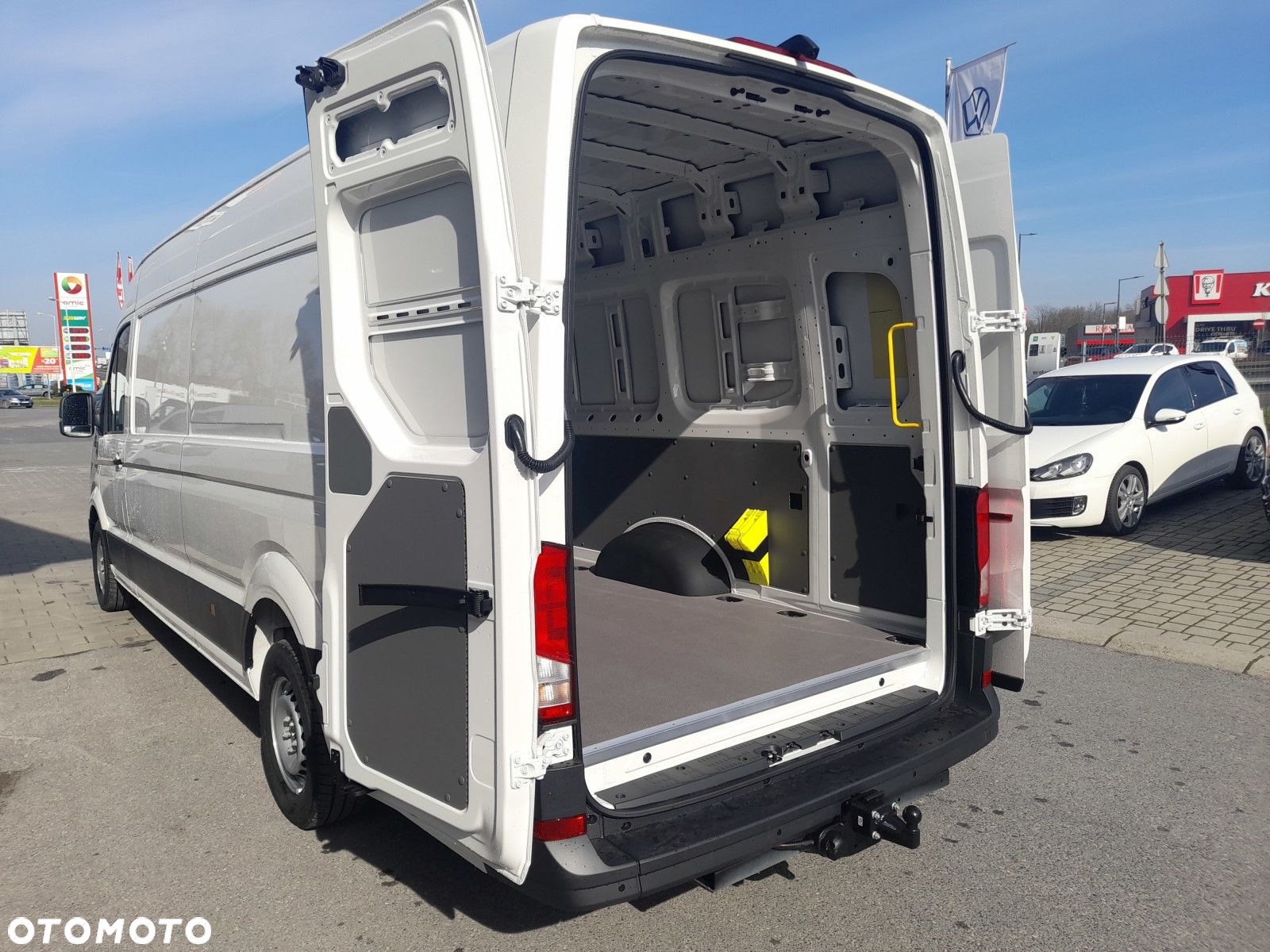 Volkswagen Crafter FURGON 4.490 L 35 2.0 TDI 130 kW 4MOTION 6-G - 13