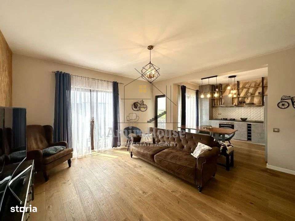 Apartament 3 camere in imobil tip vila, 79 mp, garaj, curte comuna, Gr-0