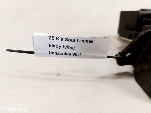 KIA SOUL I ZAMEK KLAPY TYLNEJ BAGAŻNIKA - 2