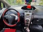 Toyota Yaris 1.4 D-4D Luna A/C - 21