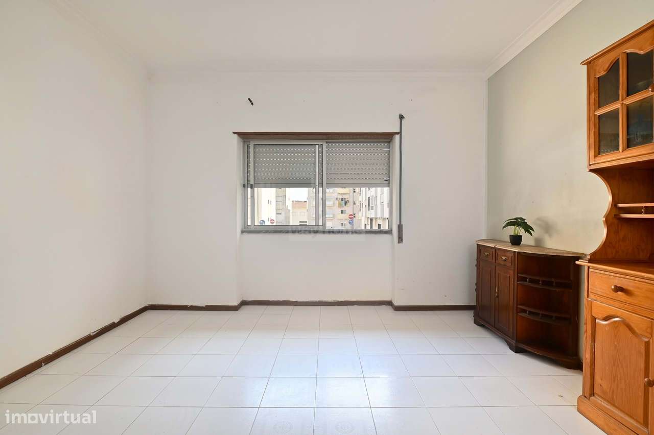 Apartamento T2 | Central | Baixa da Banheira-6