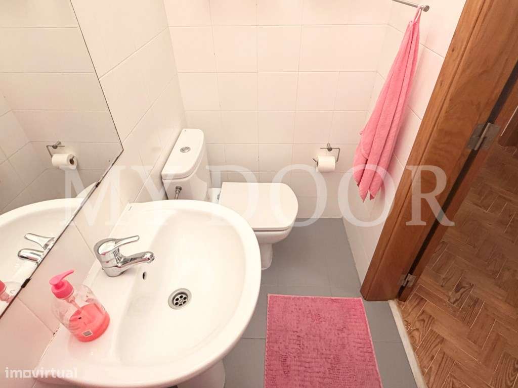 Apartamento T4 Recuperado no Coração de Moscavide-20