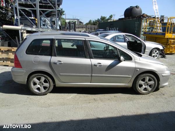 Dezmembrari  Peugeot 307  2000  > 0000 1.6 HDi 110 Motorina - 6