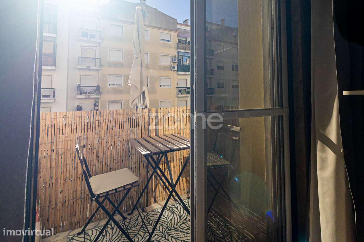 Apartamento T2 à venda na Rua Holanda-5
