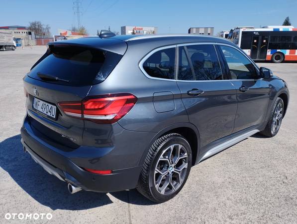 BMW X1 sDrive18d xLine - 5