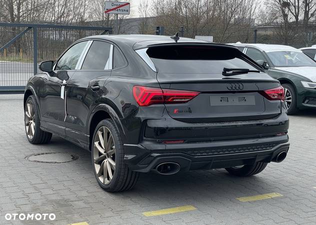 Audi RS Q3 - 5