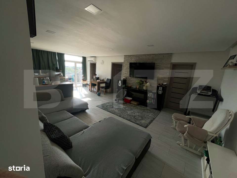 Apartament cu 3 camere, 82 mp, terasa de 21 mp, Sannicoara, complex Es - Imagine principală: 1/11