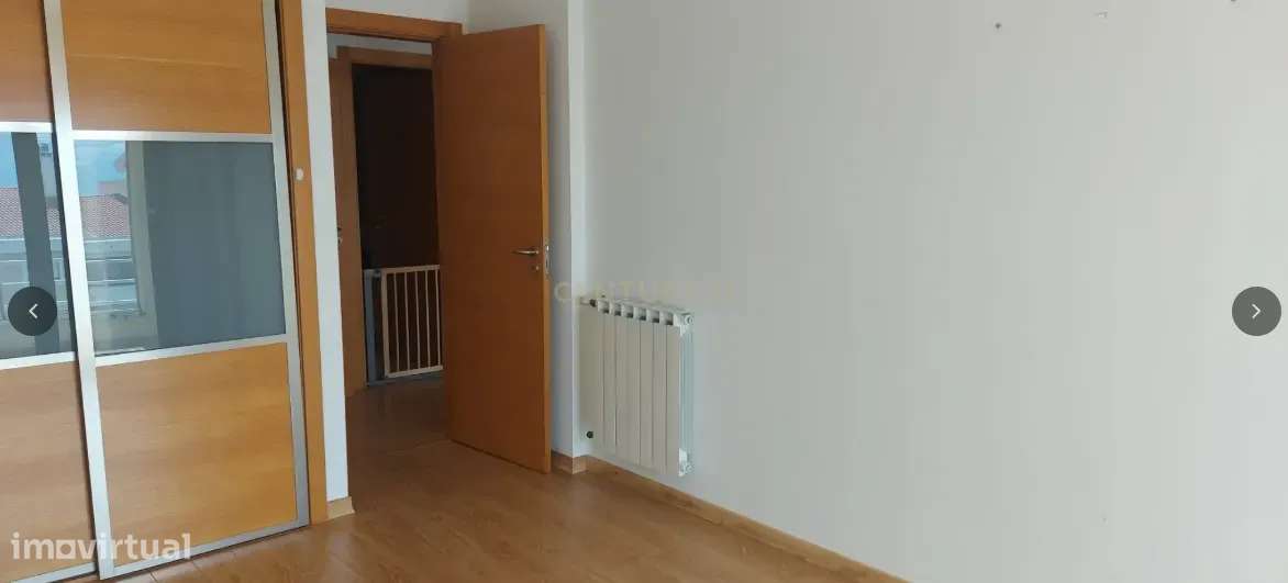 T3 Póvoa de Santa Iria, com garagem - Grande imagem: 4/11