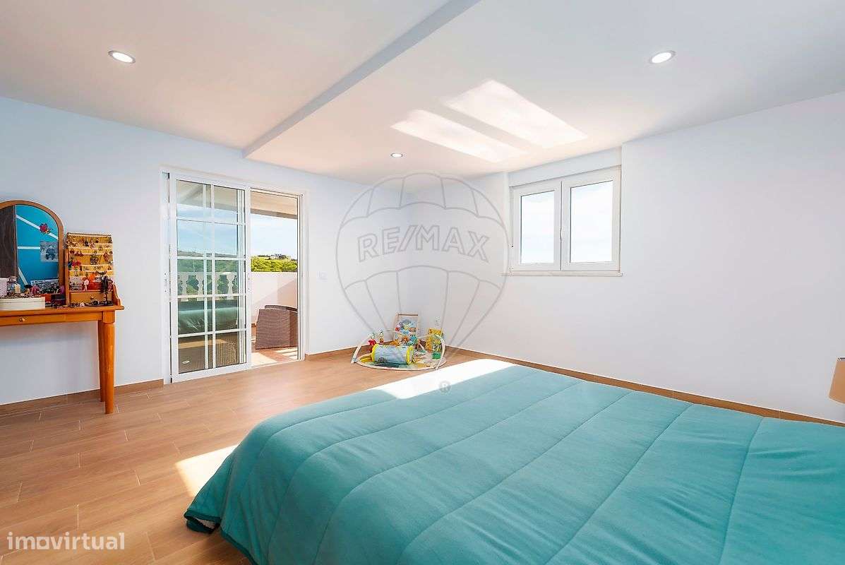 Moradia T4 para venda-17