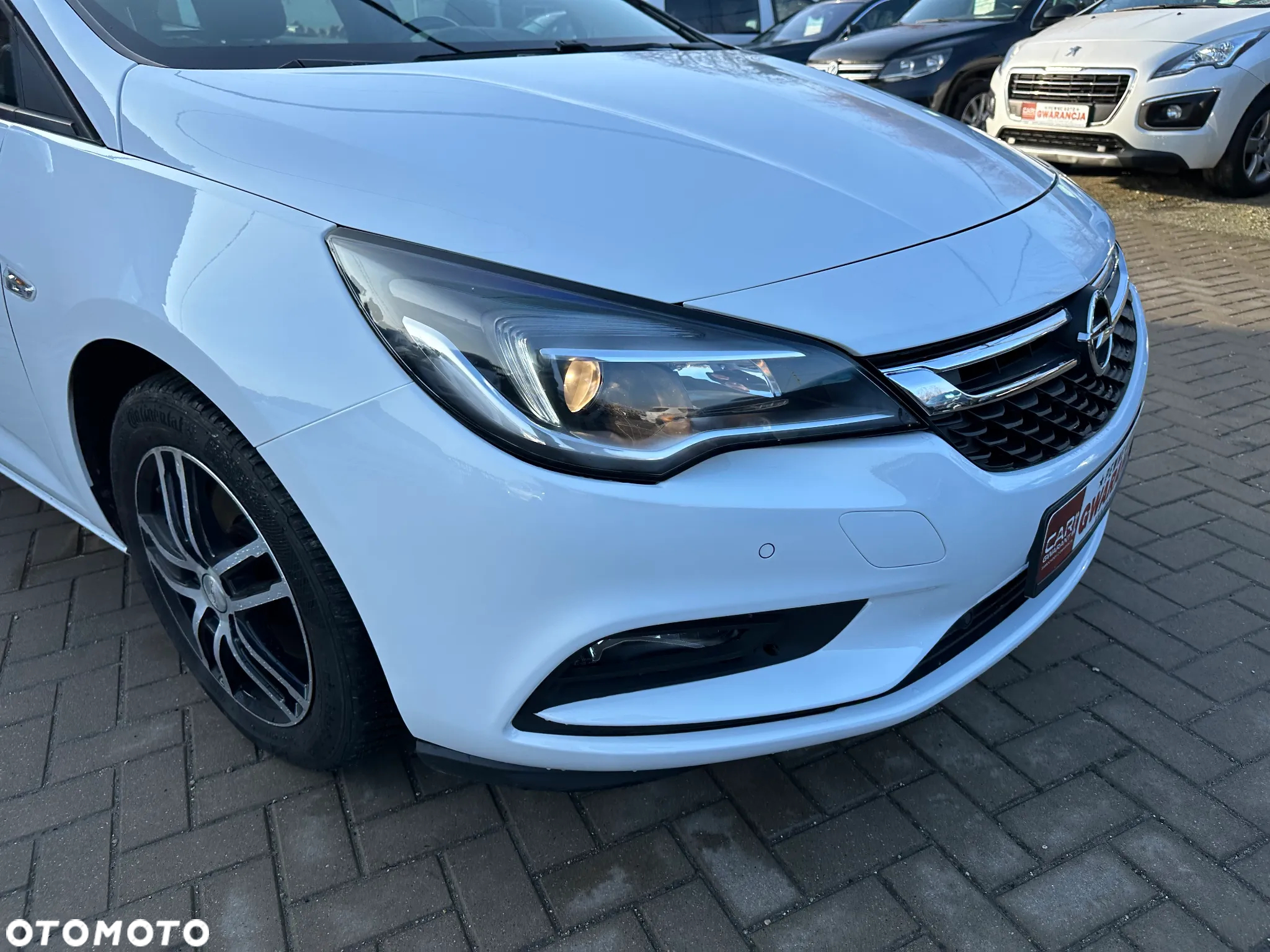 Opel Astra - 34