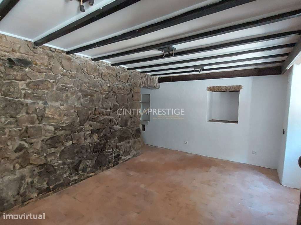 Prédio em São Pedro de Sintra - Grande imagem: 5/38