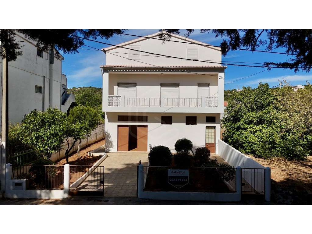 Moradia V2 com excelente localização em Loulé, Algarve - Grande imagem: 4/60