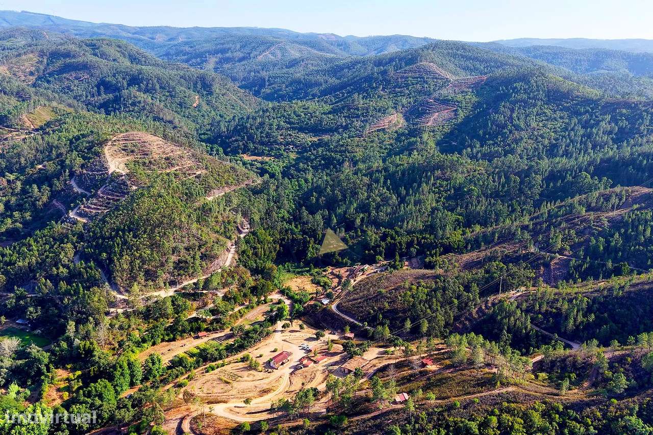 Quinta Autossustentável com 12,7 hectares com Ribeira – Agricultura Bi - Grande imagem: 2/60