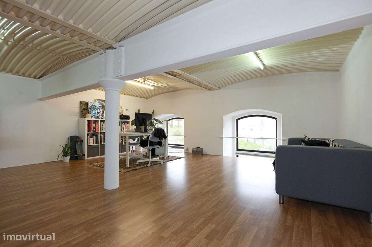 Escritório | 110 m2 | Yield 5,8% | Beato, Lisboa - Grande imagem: 2/16