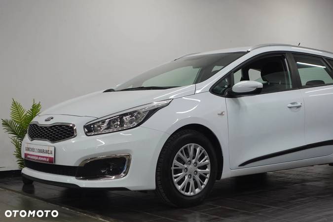 Kia Ceed 1.4 CRDi 90 SW Vision - 19