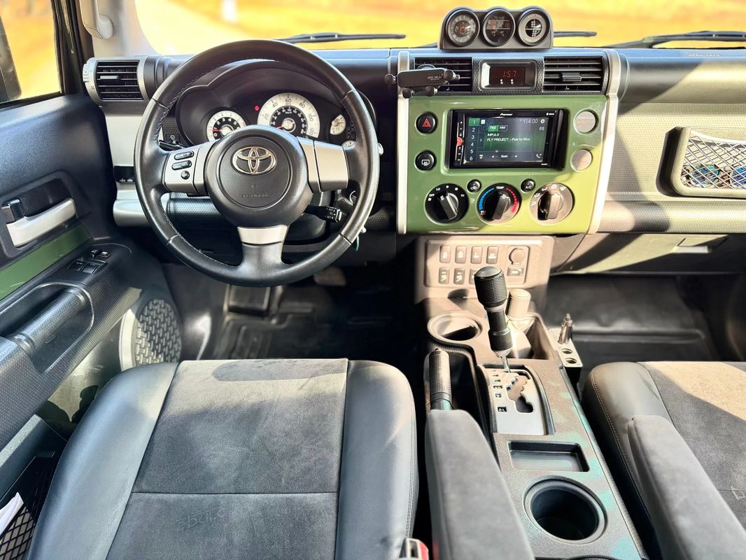 Toyota FJ - 5