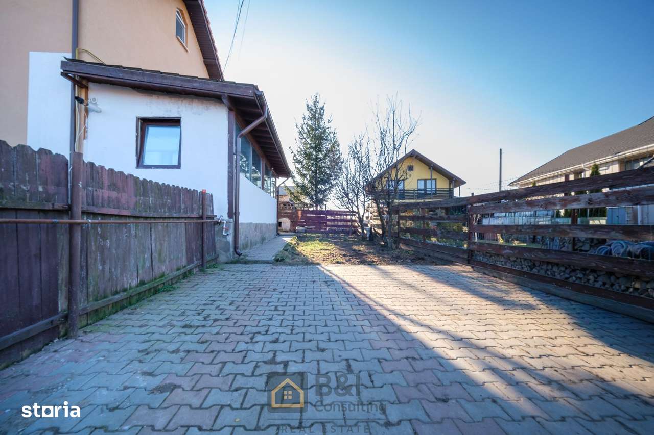 Apartament de 110mp, curte privată, Bucium, sub 1000€/mp, comision 0%-1