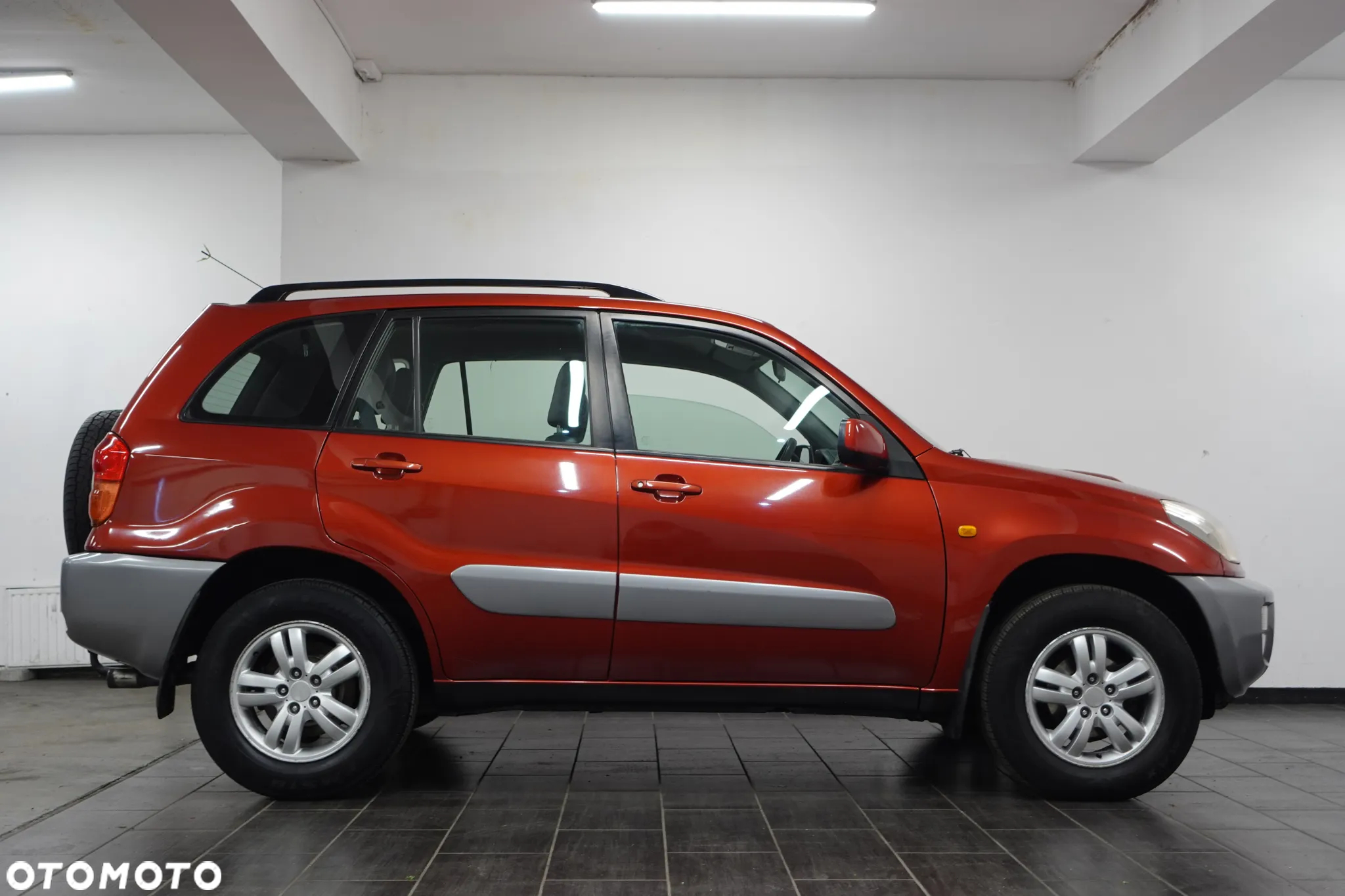 Toyota RAV4 - 12